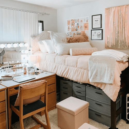 Chic and Cheerful: Elevating Your Dorm Room Aesthetic