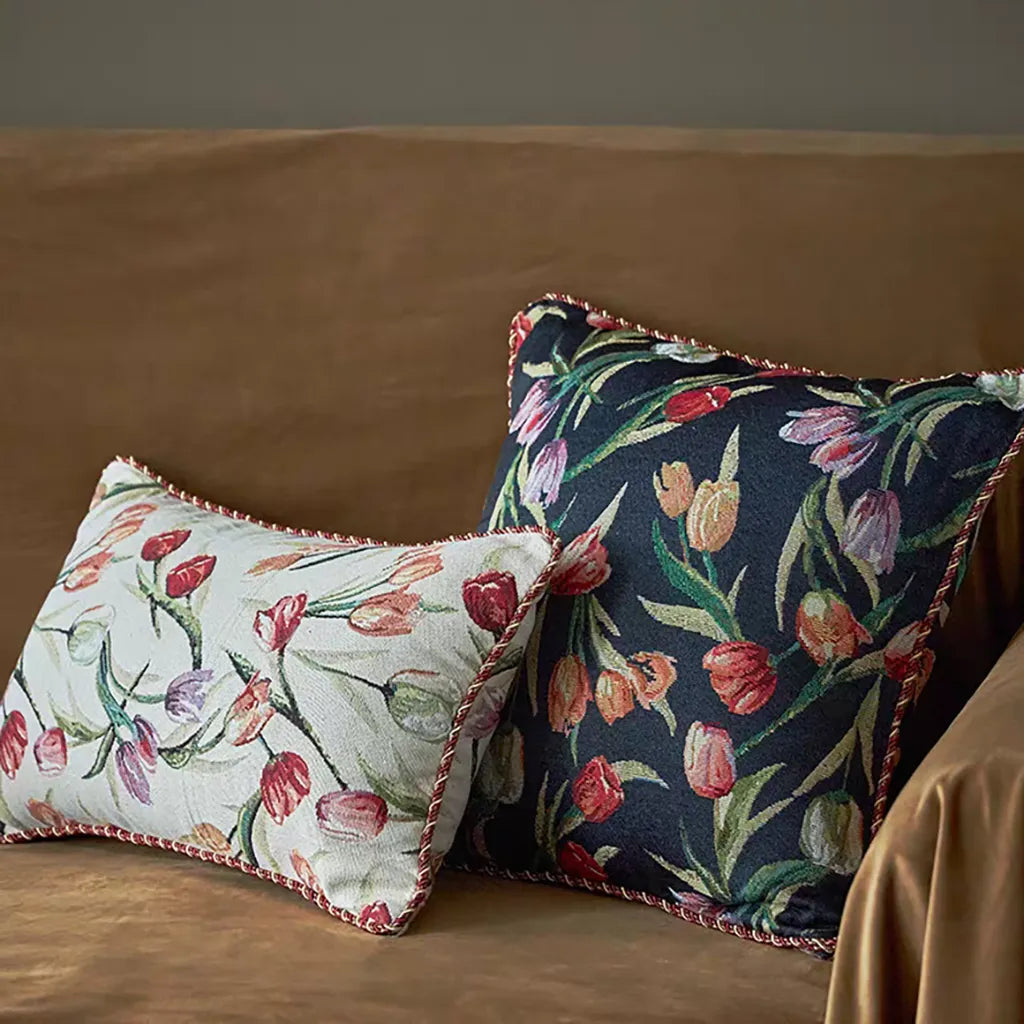 Throw Pillows & Cushions.