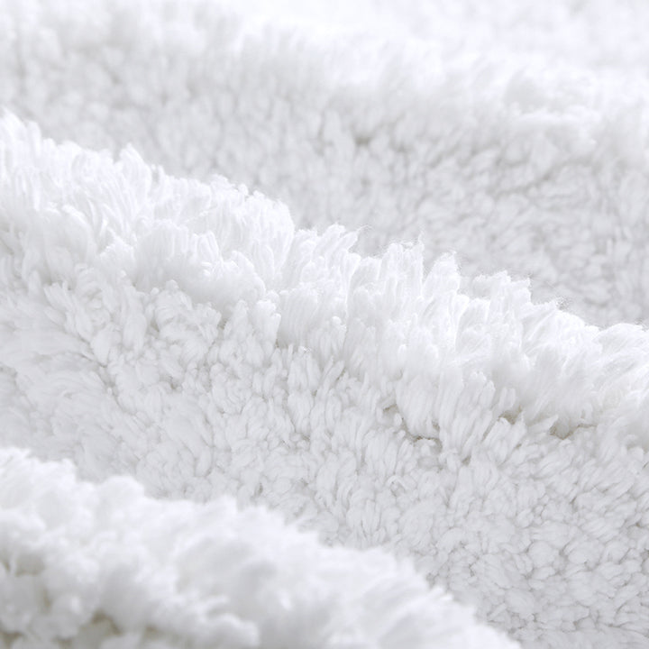 Ultra-Plush Cotton Bath Mat