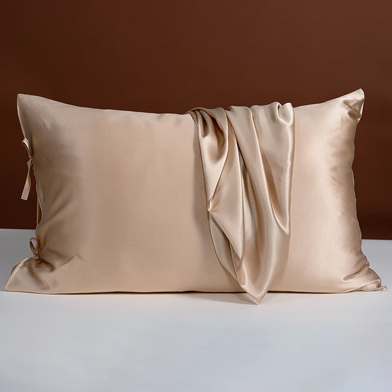 25 Momme Silk Pillowcase with Bow Ties Champagne