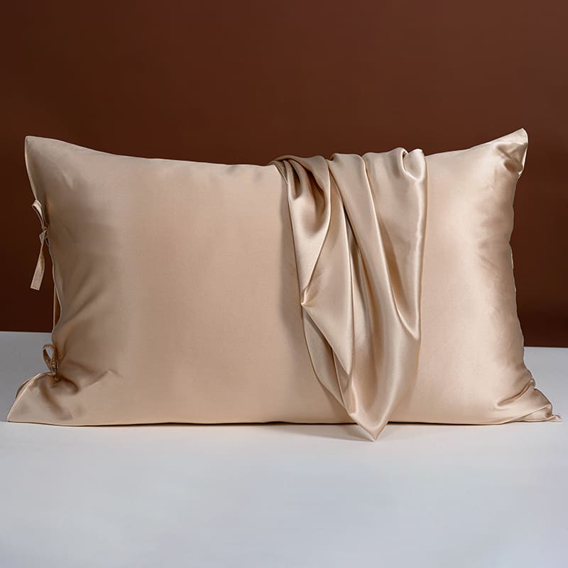 25 Momme Silk Pillowcase with Bow Ties -  Champagne