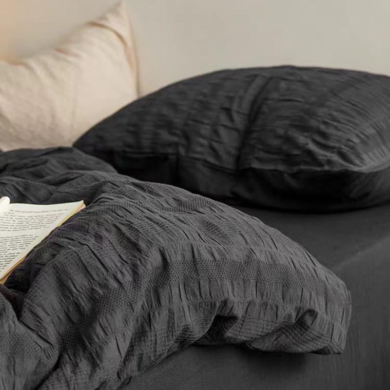 Black Seersucker Bedding Set