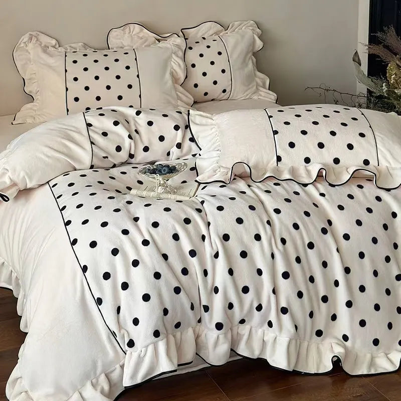 Classic Polka Dot Ruffle Bedding Set