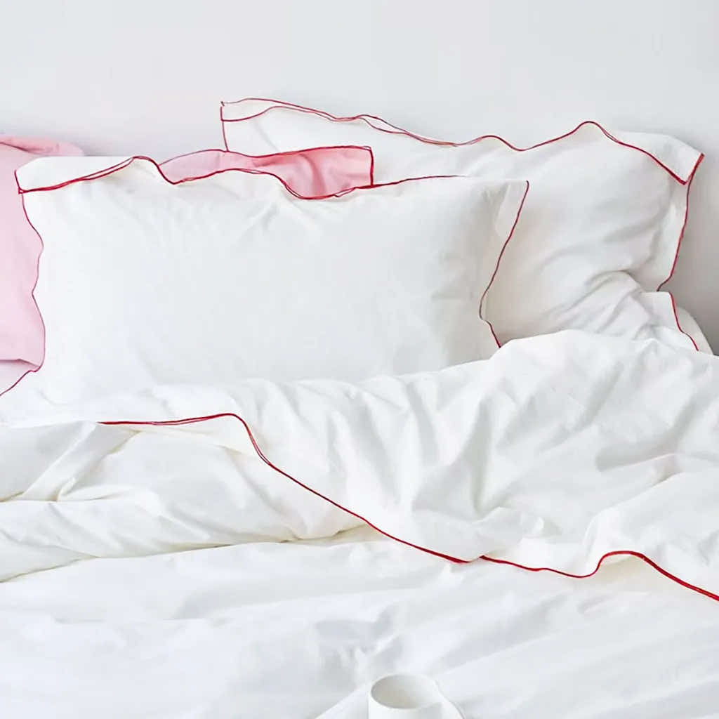 Contrast Flange Bedding Set