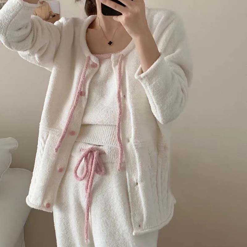 Coquette Fluffy Pajama Set