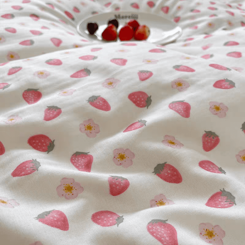 Cute Strawberry Bedding Set