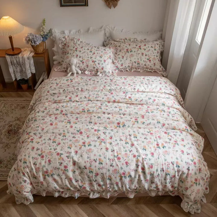 Cute Strawberry Bedding Set