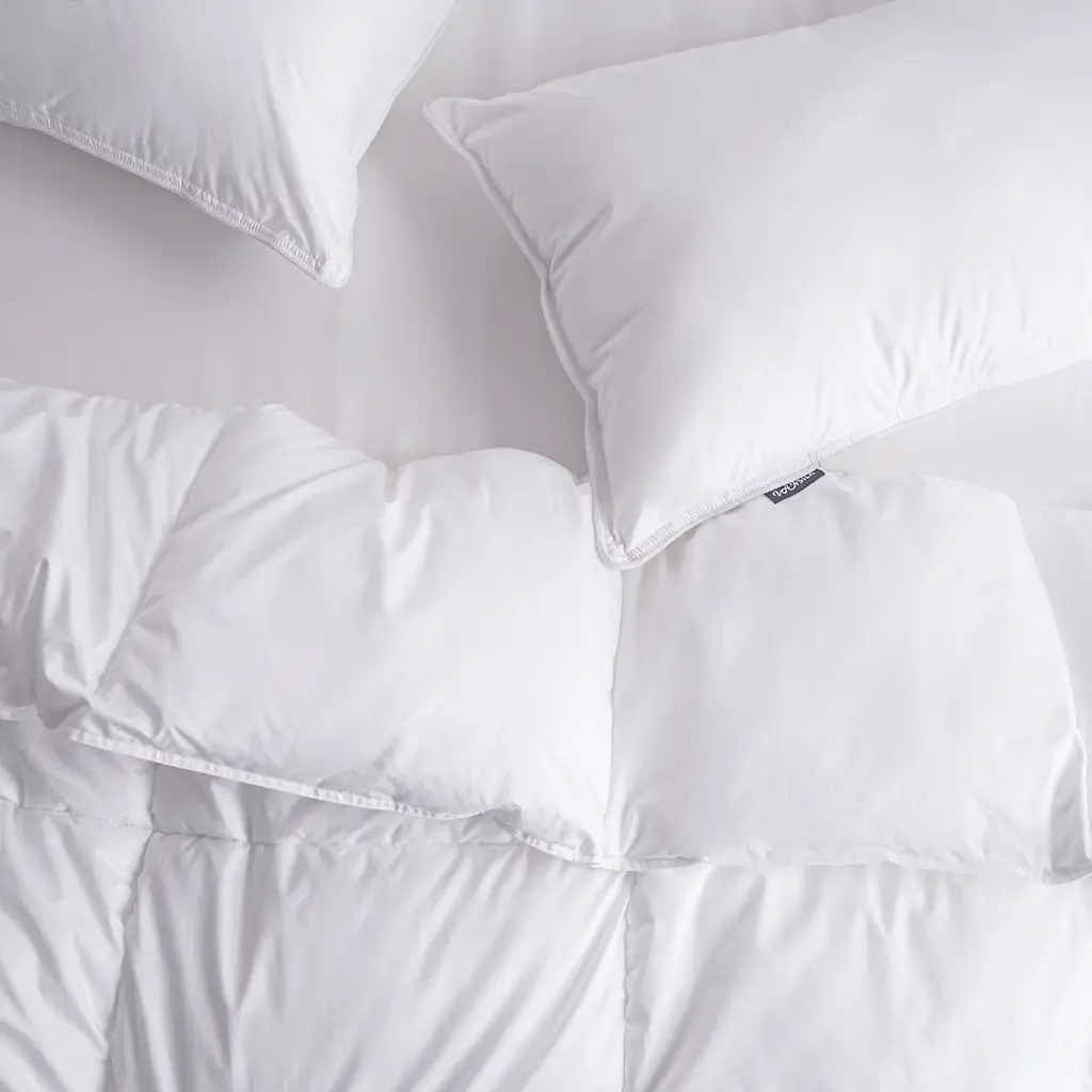 CloudLuxe™  Down Alternative Duvet