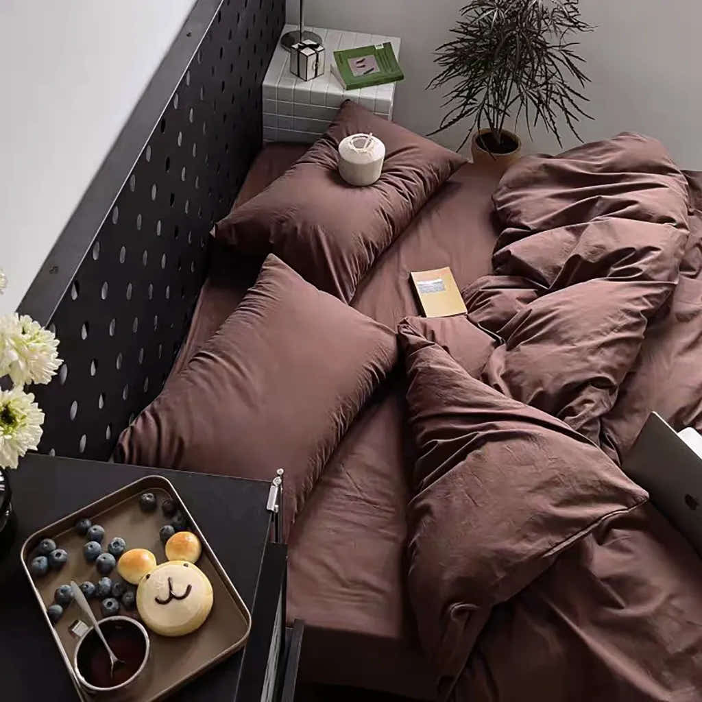 Earthy Brown Bedding Set