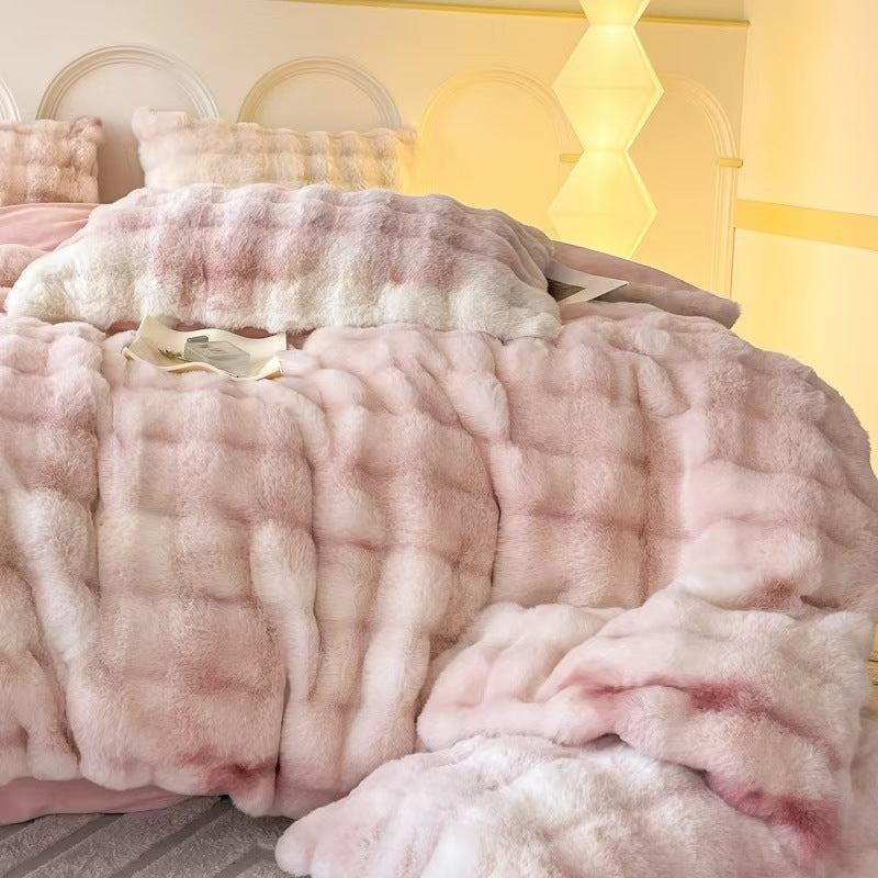 Fluffy Faux Fur Bedding Set.