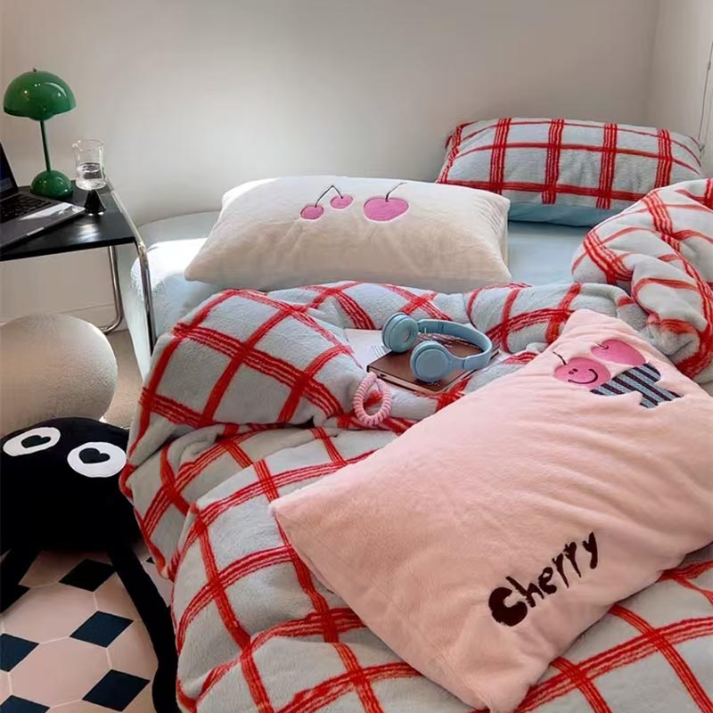 Girly Cherry & Plaid Plush Bedding Set.