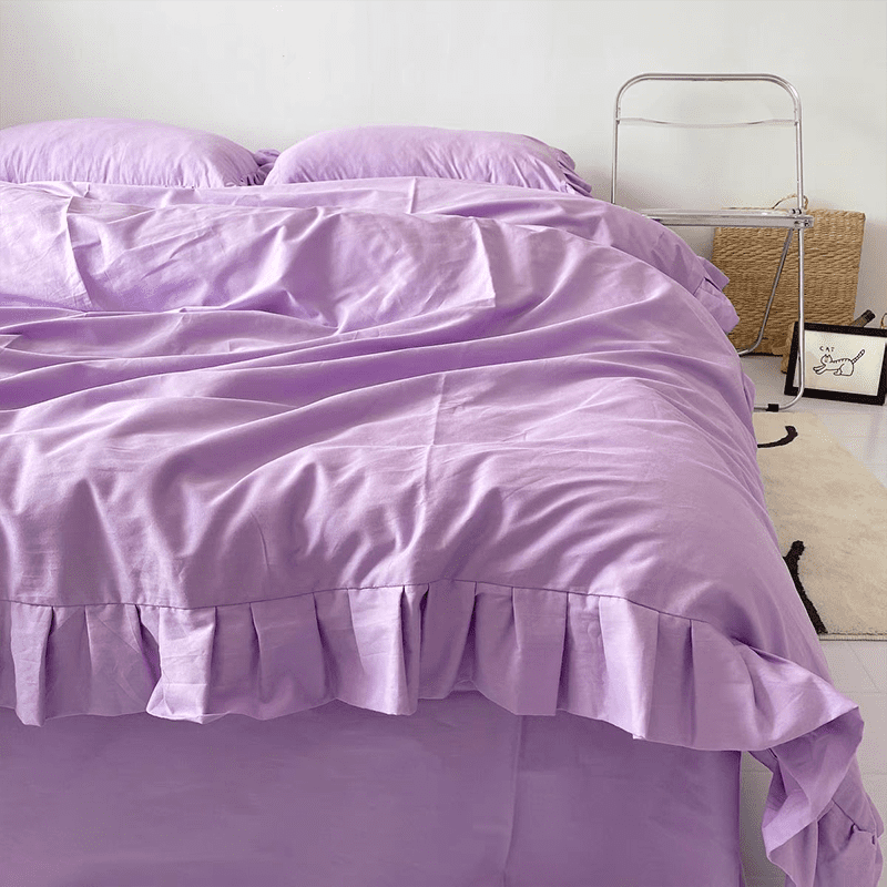 Lavender Bedding Set with Ruffle.