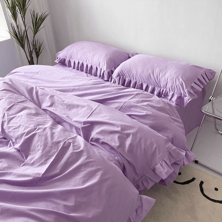 Lavender Bedding Set with Ruffle.