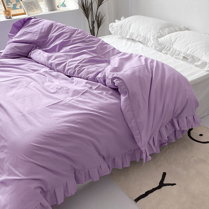 Lavender Bedding Set with Ruffle.