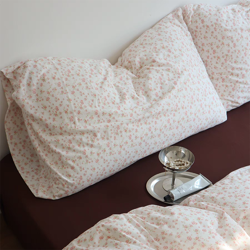 Pastel Ditsy Floral Duvet Cover