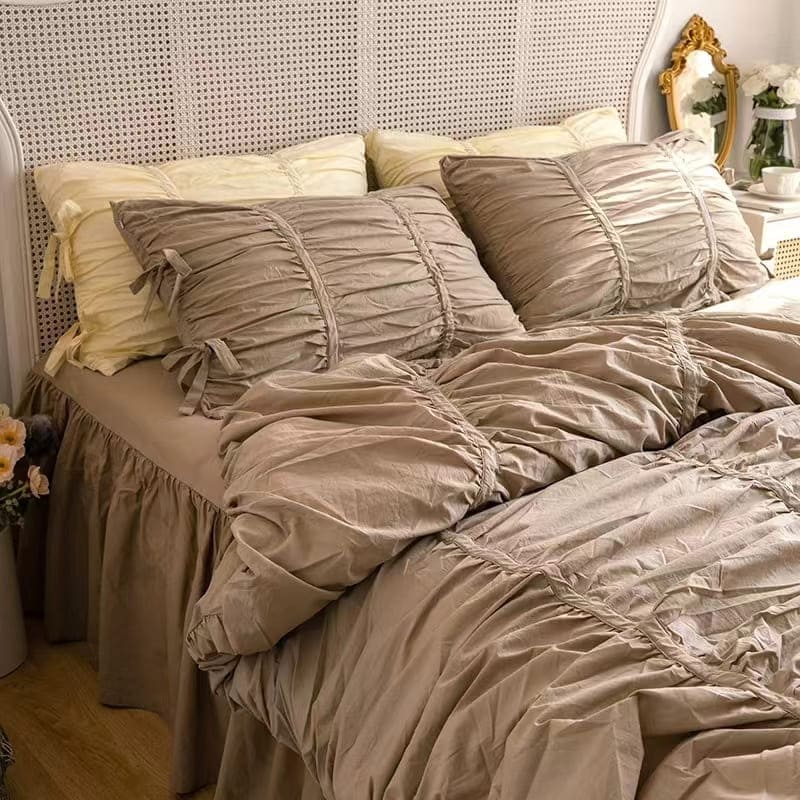 Princess Ruched Bedding Set - Brown