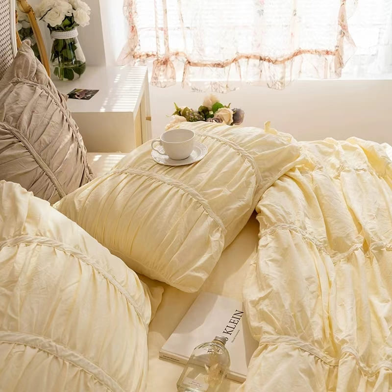 Princess Ruched Bedding Set - Brown.