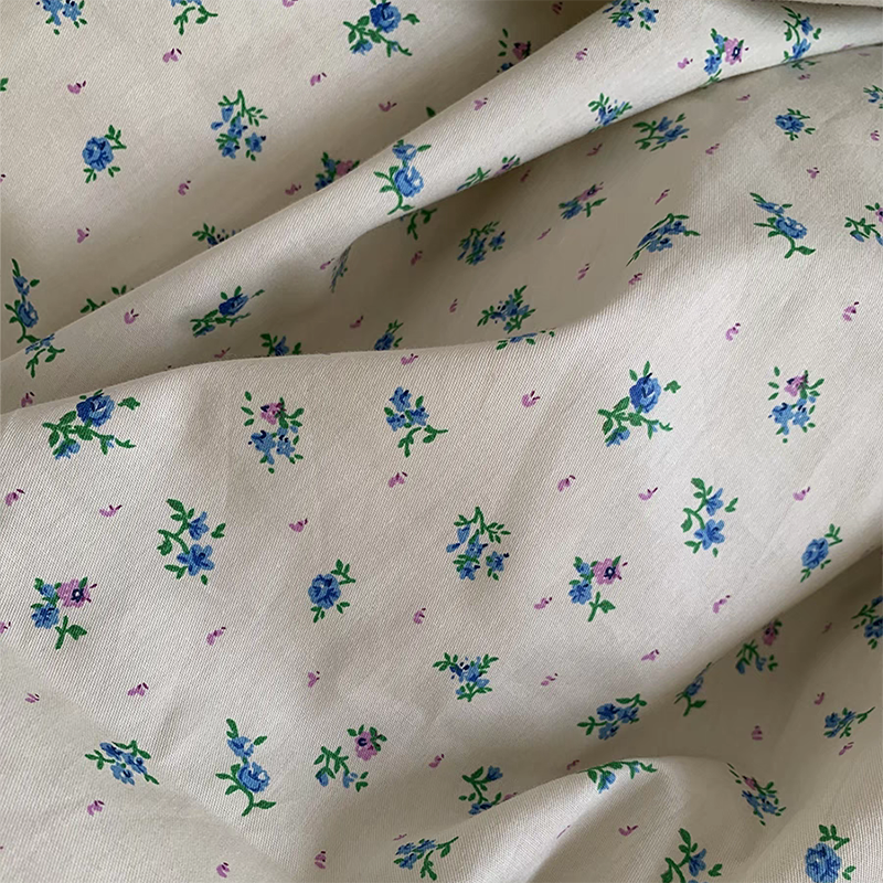 Retro Blue Ditsy Floral Bedding Set