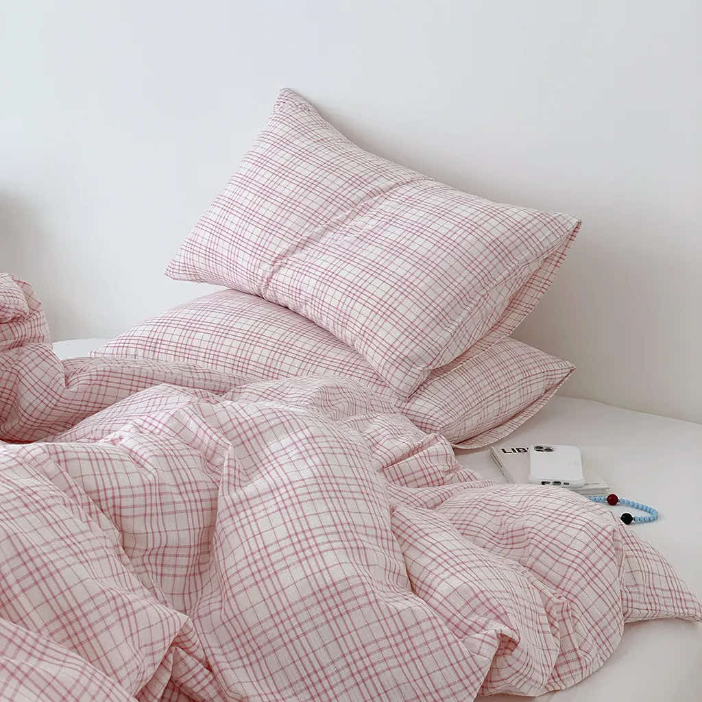 Soft Pink Plaid Cotton Bedding Set