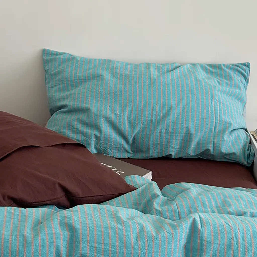 Vintage Striped Bedding Set