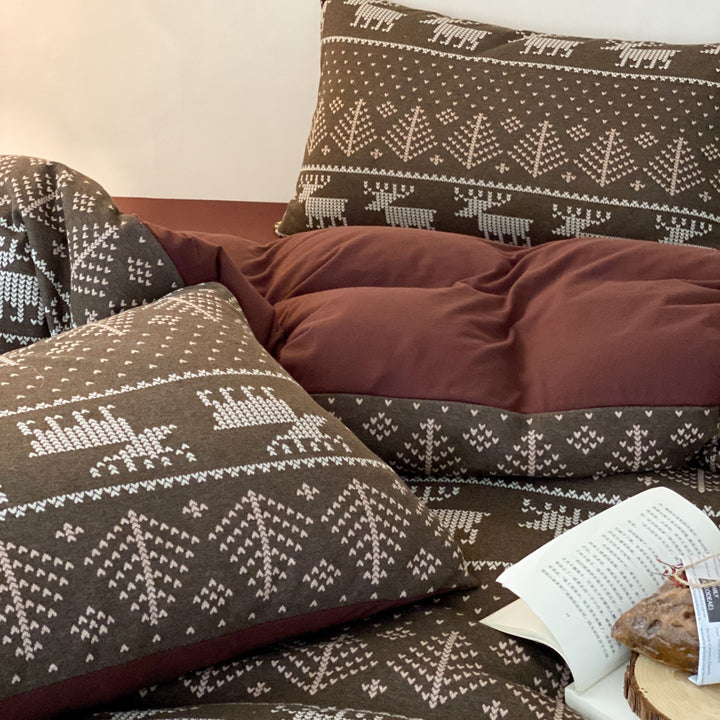 Alpine Fair Isle Cotton Jersey Bedding Set original reference image 13