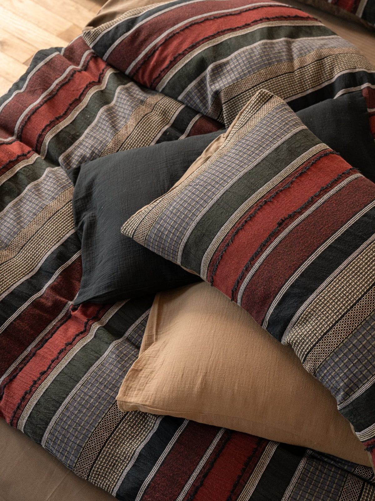 Boho Stripe Cotton Clip-Jacquard Duvet Cover - Burgundy Red original reference image 6