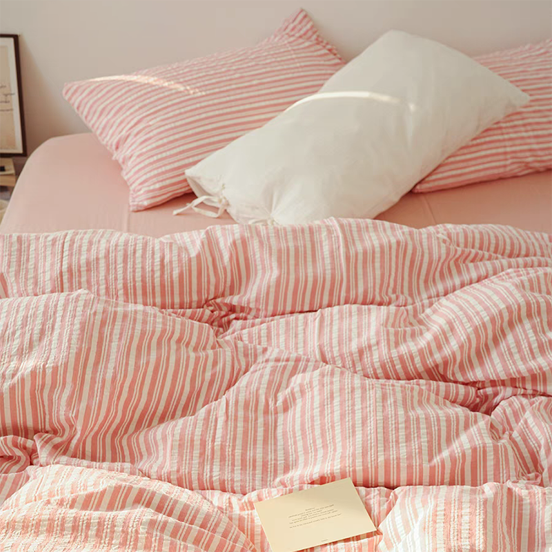 Bubble Pink Stripes Bedding Set