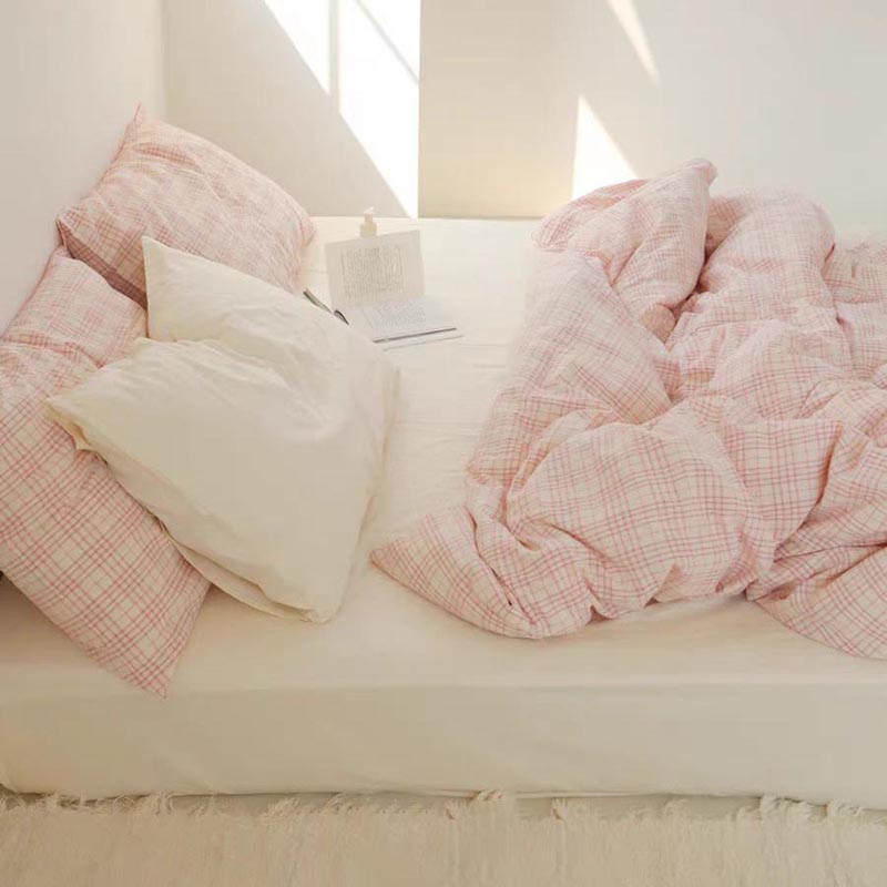 Soft Pink Plaid Cotton Bedding Set