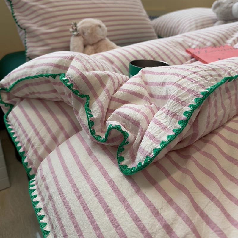 Sweet Stripes Bedding Set - Violet
