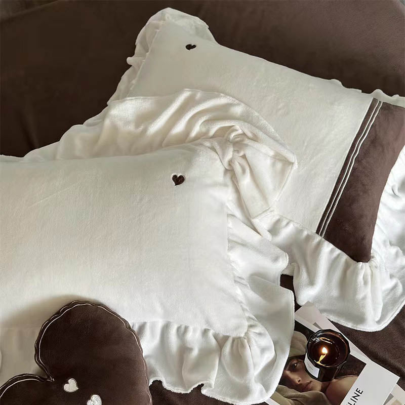 Velvet Heart Embroidery Ruffle Bedding Set - Cream White