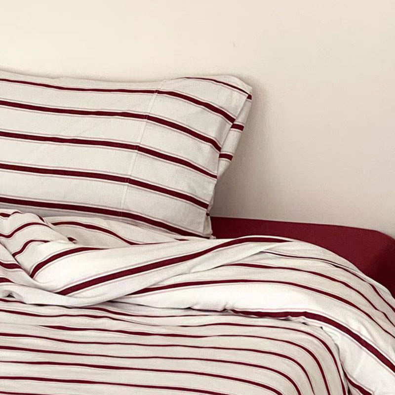 Vintage Red Striped Bedding Set