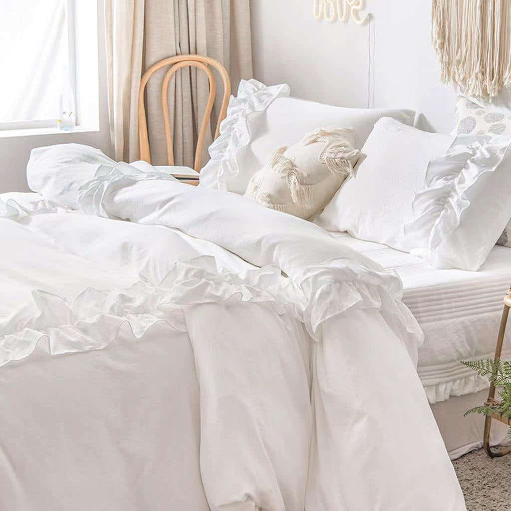 White Elegant Ruffle Duvet Cover Set