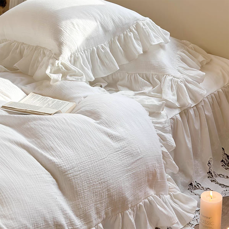 White French Lace Ruffle Bedding Set (Without Filler)
