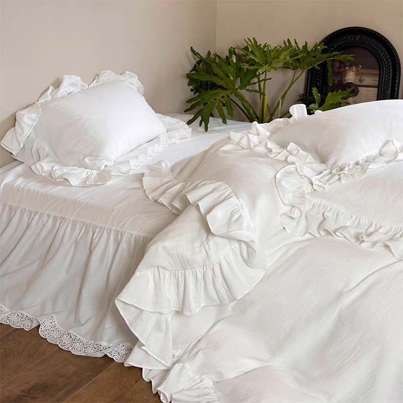 White Princess Lace Ruffle Bedding Set