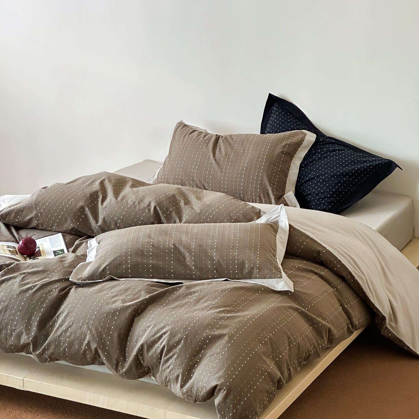 Driftwood Whisper Square Jacquard Duvet Cover