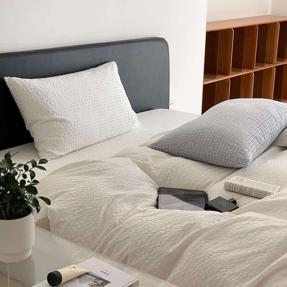 Cloud White Stripe Seersucker Duvet Cover