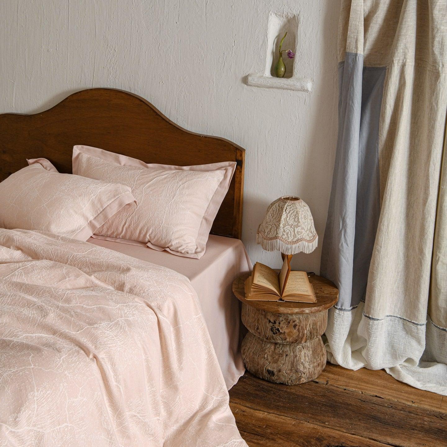 Glacier Vein Jacquard Cotton Bedding Set - Blush Rose