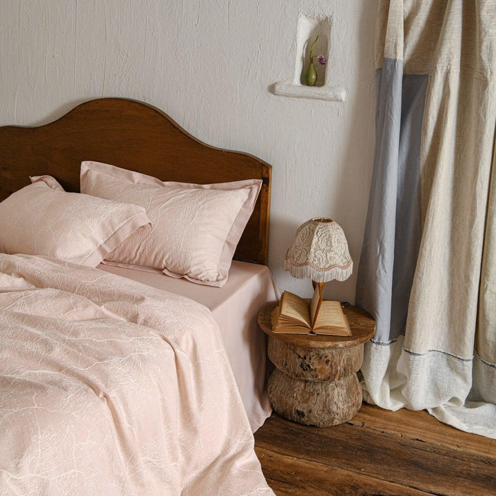 Glacier Vein Jacquard Cotton Bedding Set - Blush Rose
